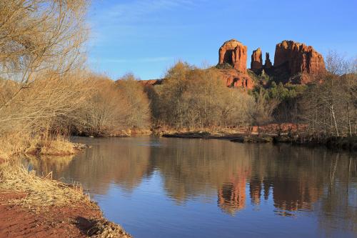 Ìì½ò¸Û(¼¯ÍÅ)ÓÐÏÞ¹«Ë¾Ô¶Ê³¤ÓÚÈêÃñ±»¿ª³ýµ³¼®